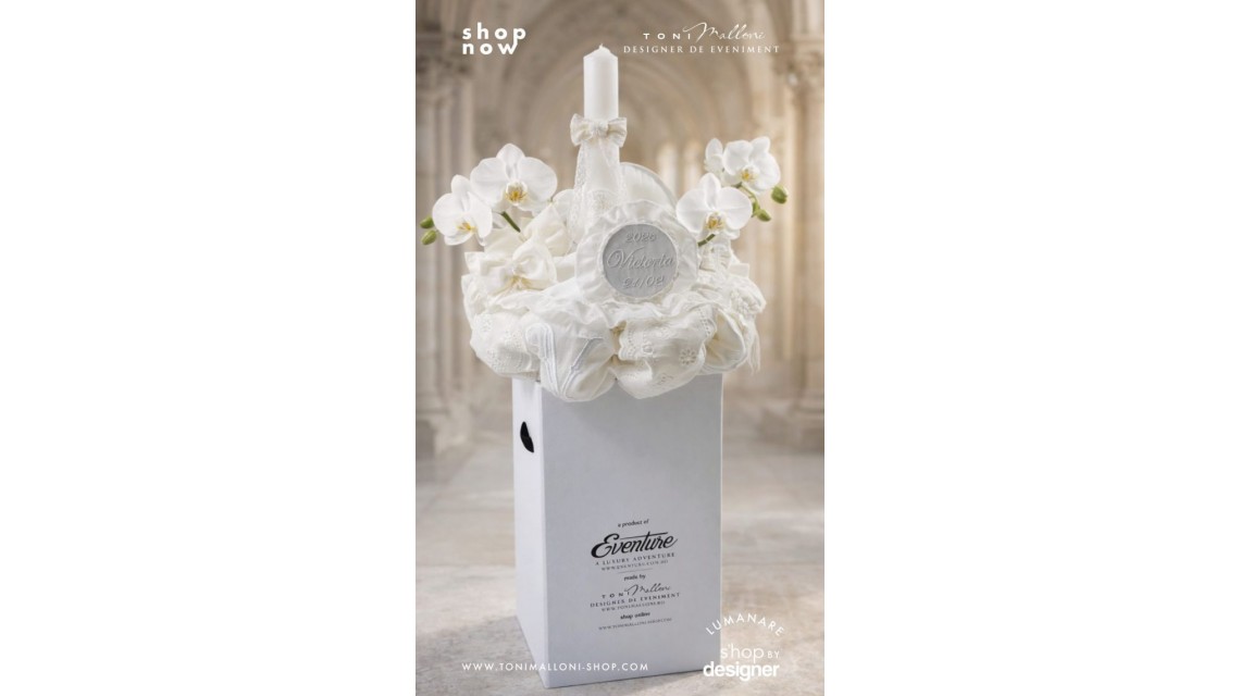 Lumânare Botez Fetiță cu Monogramă Brodată și Orhidee Phalaenopsis Model Elegant Personalizat 4